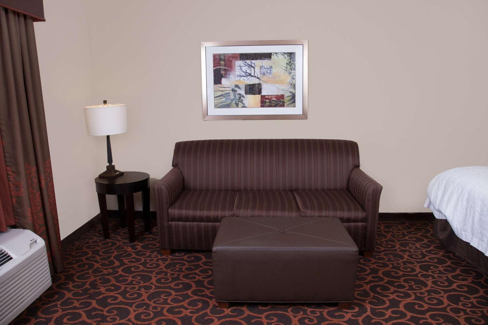 Hampton Inn & Suites Dickinson Nd Buitenkant foto